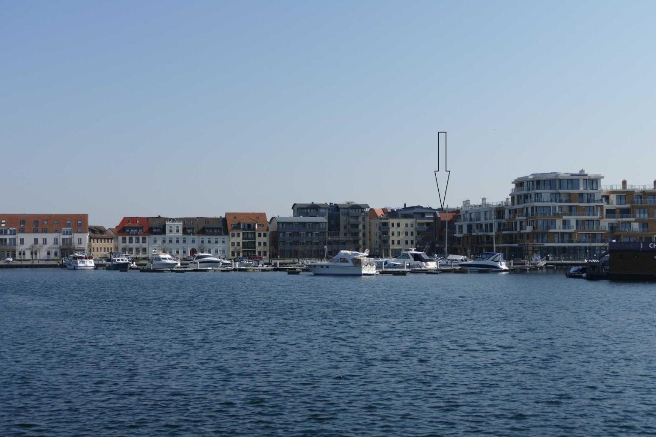 Ferienwohnung "Am Yachthafen" Objekt Id 12104-7 ヴァーレン エクステリア 写真